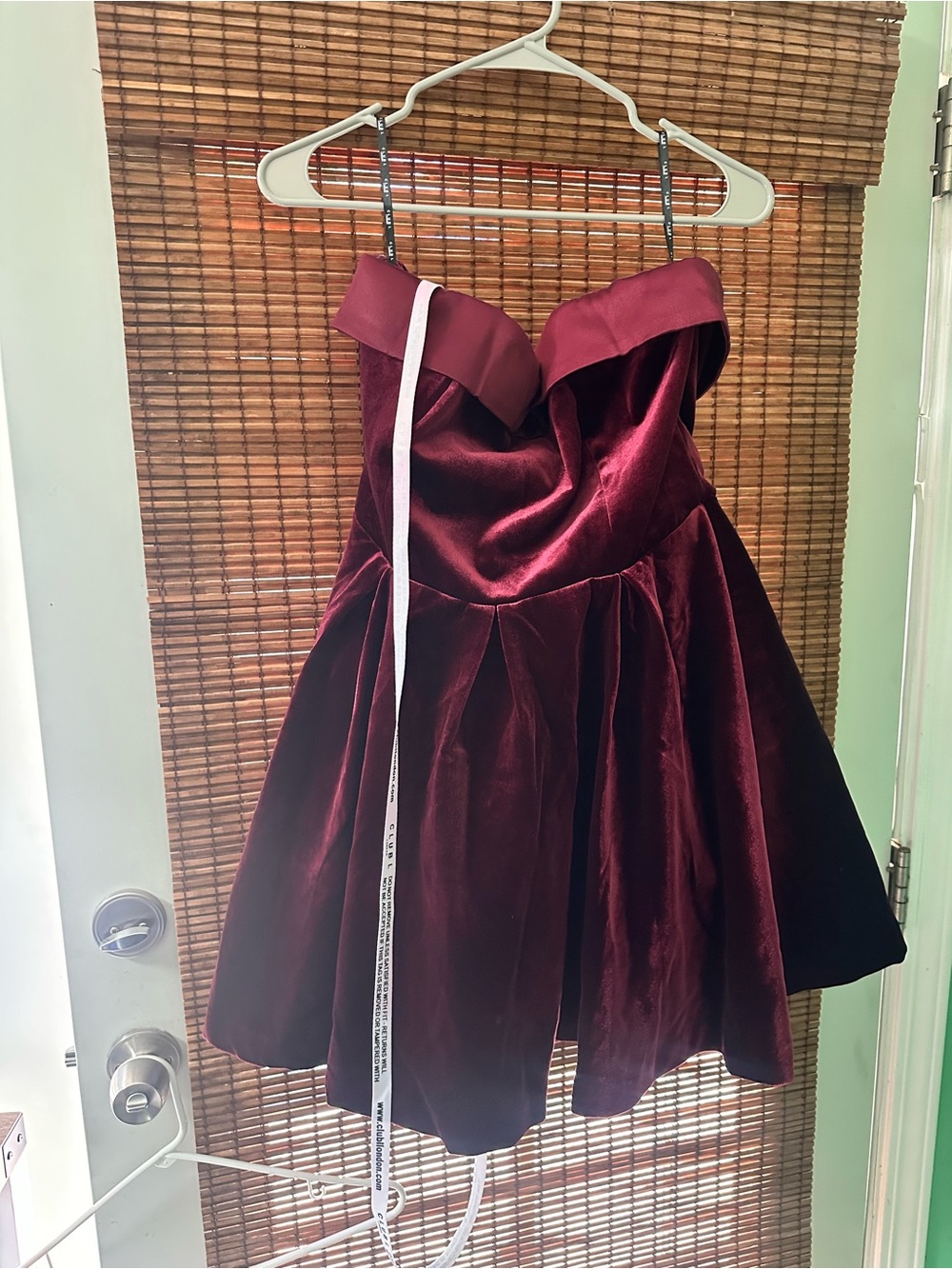 Club L London Strapless Velvet Mini Dress in Deep Wine - Picture 7 of 10